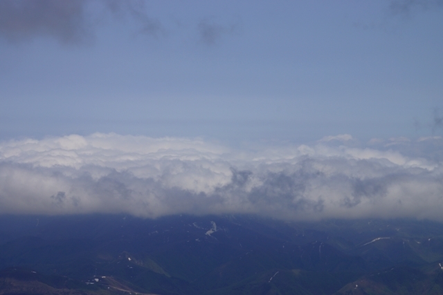 山頂からの雲海.jpg
