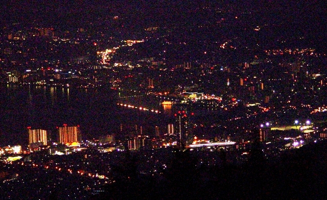 琵琶湖の夜景.jpg