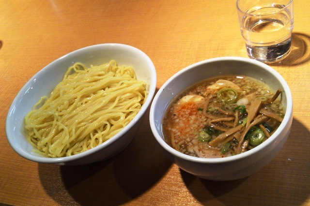 青葉のつけ麺.jpg